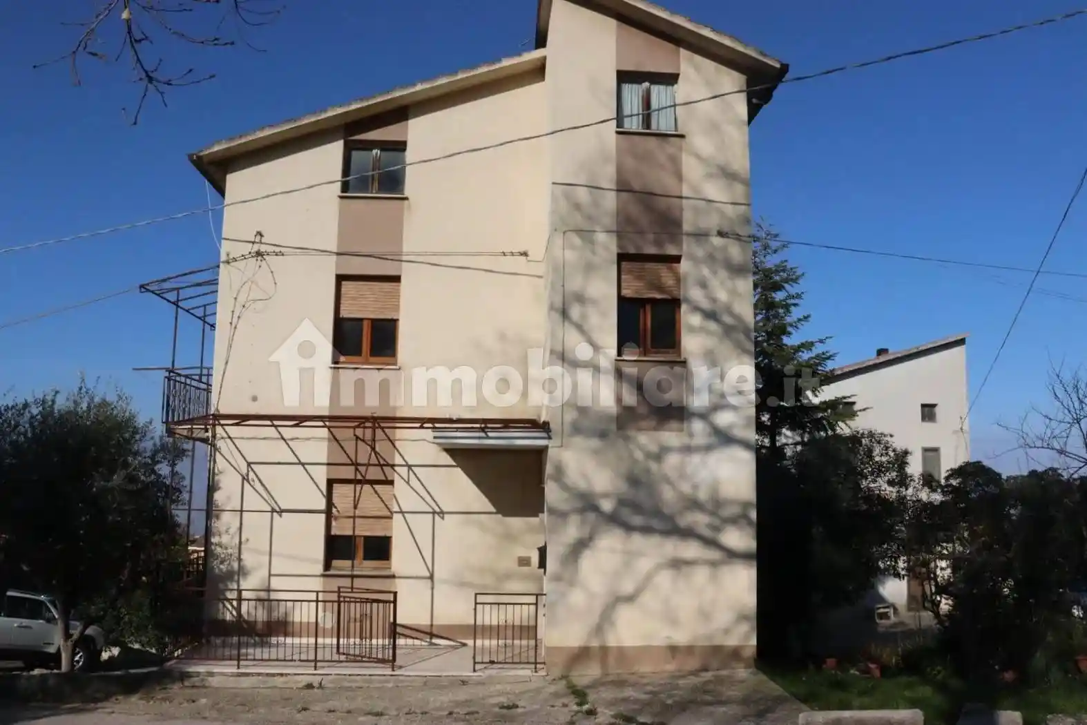 Casa indipendente in vendita a Castel Frentano