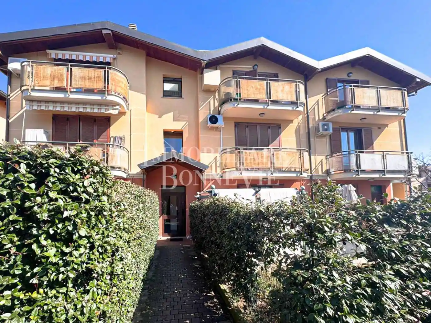 Appartamento in vendita a Limido Comasco