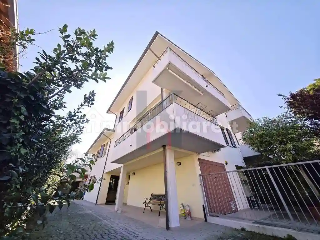 Villetta a schiera - foto 2