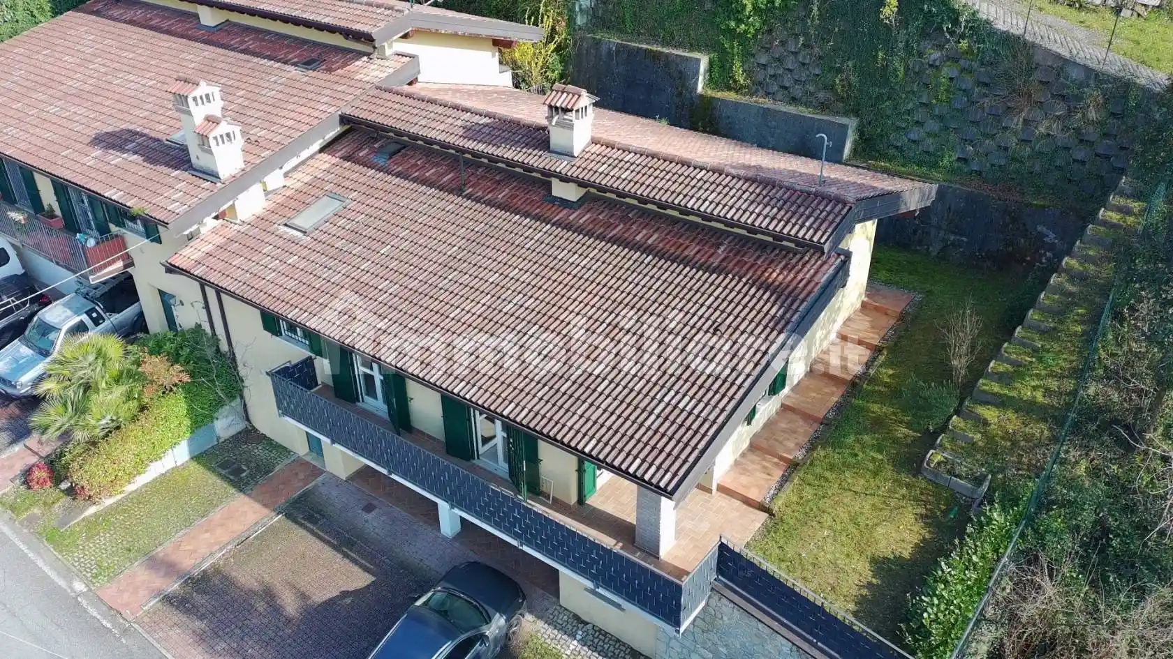 Villetta a schiera in vendita a Ome