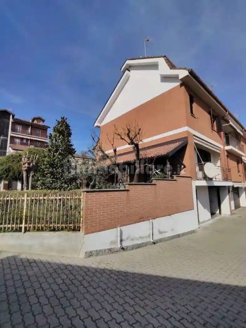 Villetta a schiera - foto 2