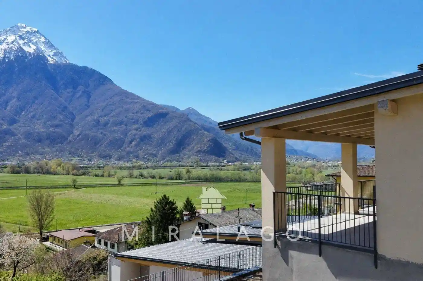 Appartamento in vendita a Dubino