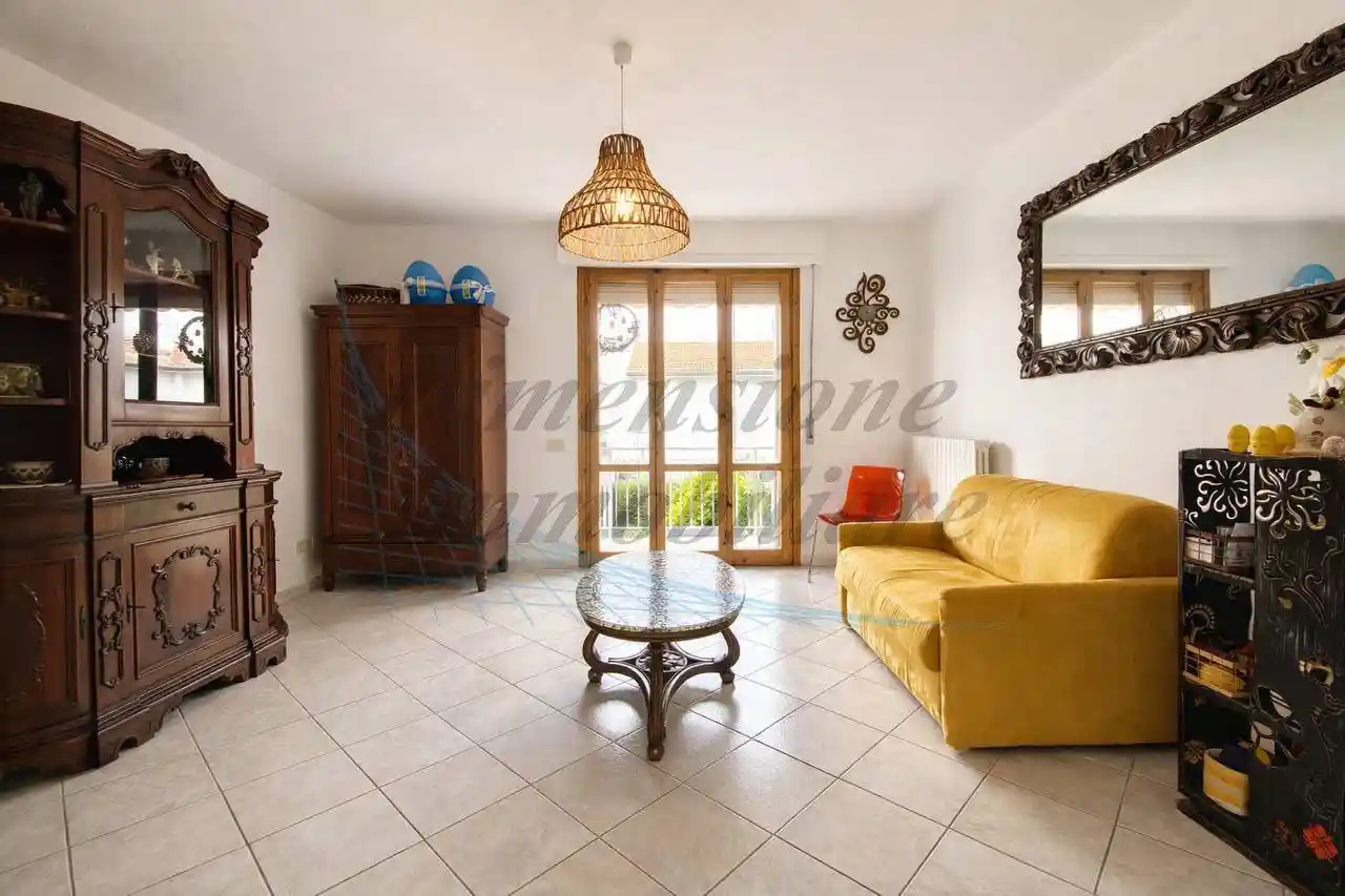 Appartamento in vendita a Castagneto Carducci