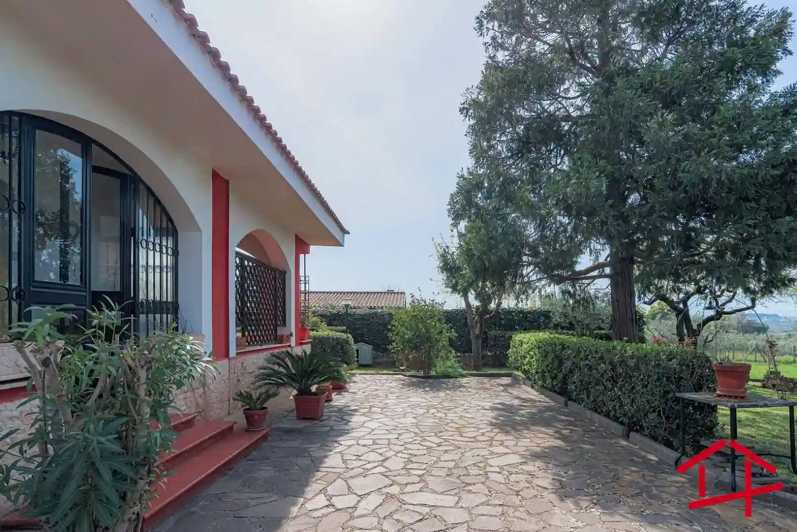 Villa - foto 2