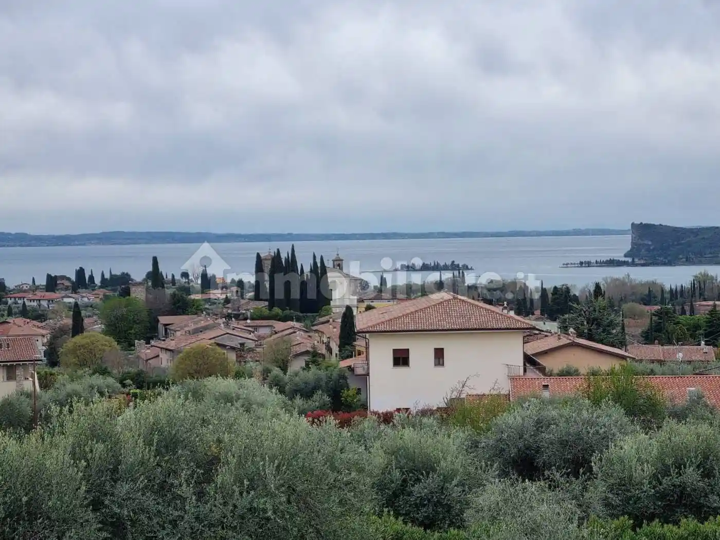 Villa in vendita a San Felice del Benaco