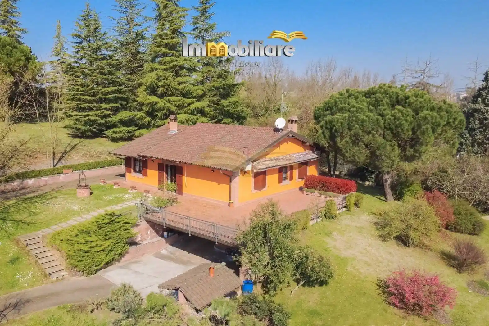 Villa in vendita a Valenza
