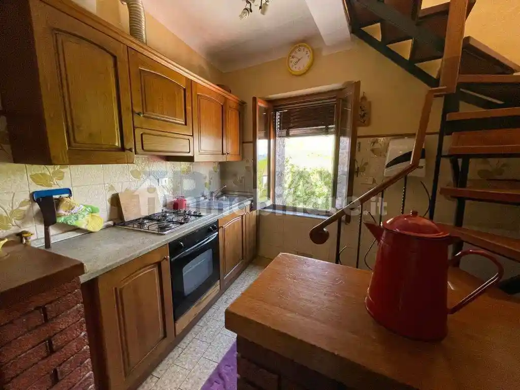 Casa indipendente in vendita a Borgo a Mozzano