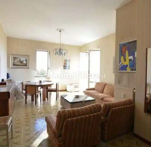 Appartamento in vendita a Varazze