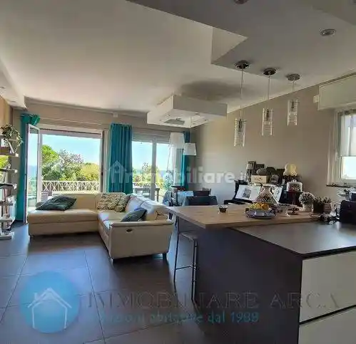 Villa in vendita a Varazze