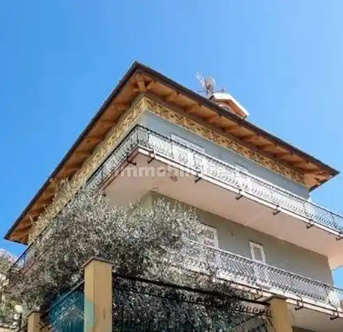Appartamento in vendita a Celle Ligure