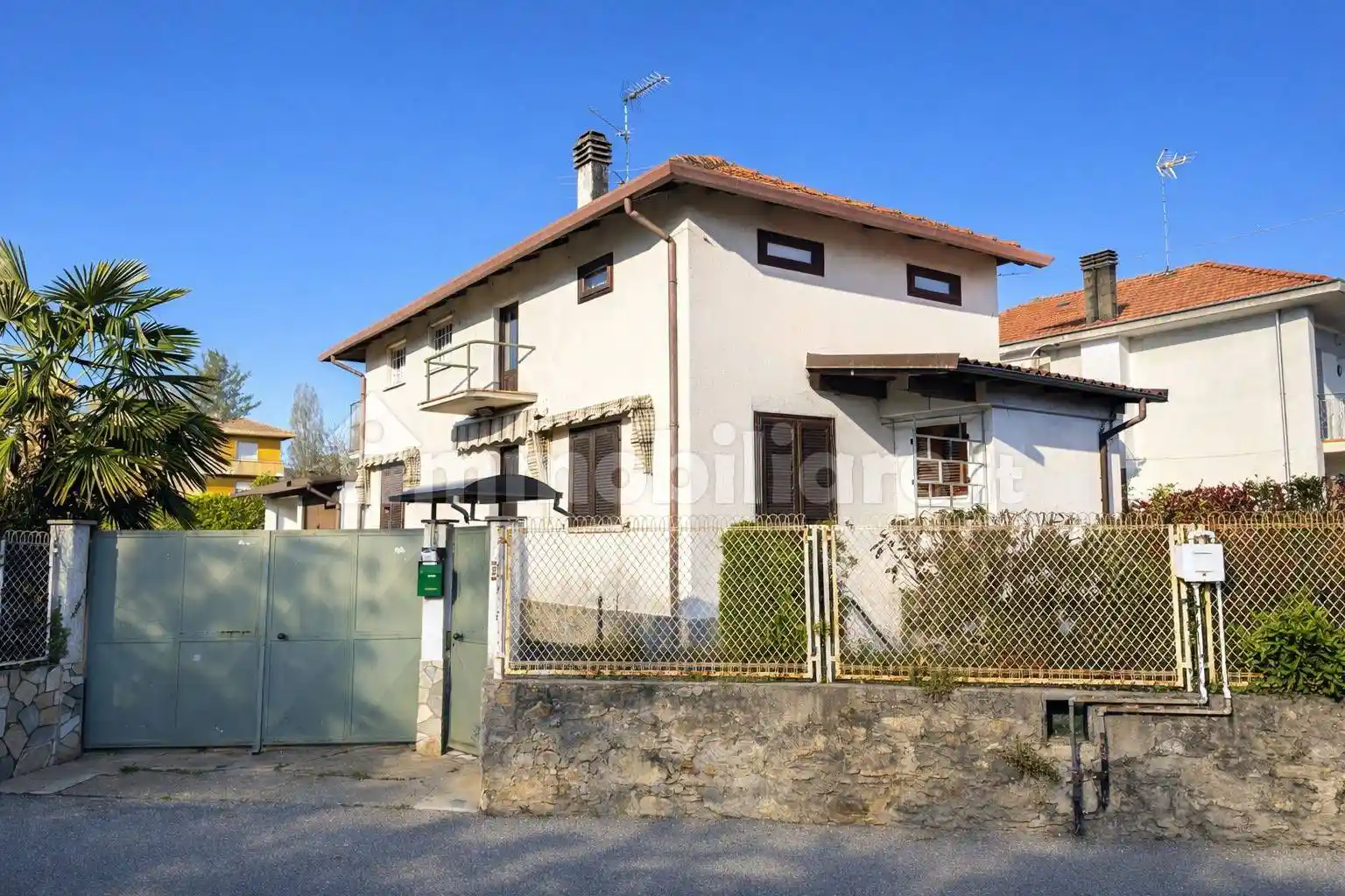Villa in vendita a Borgomanero