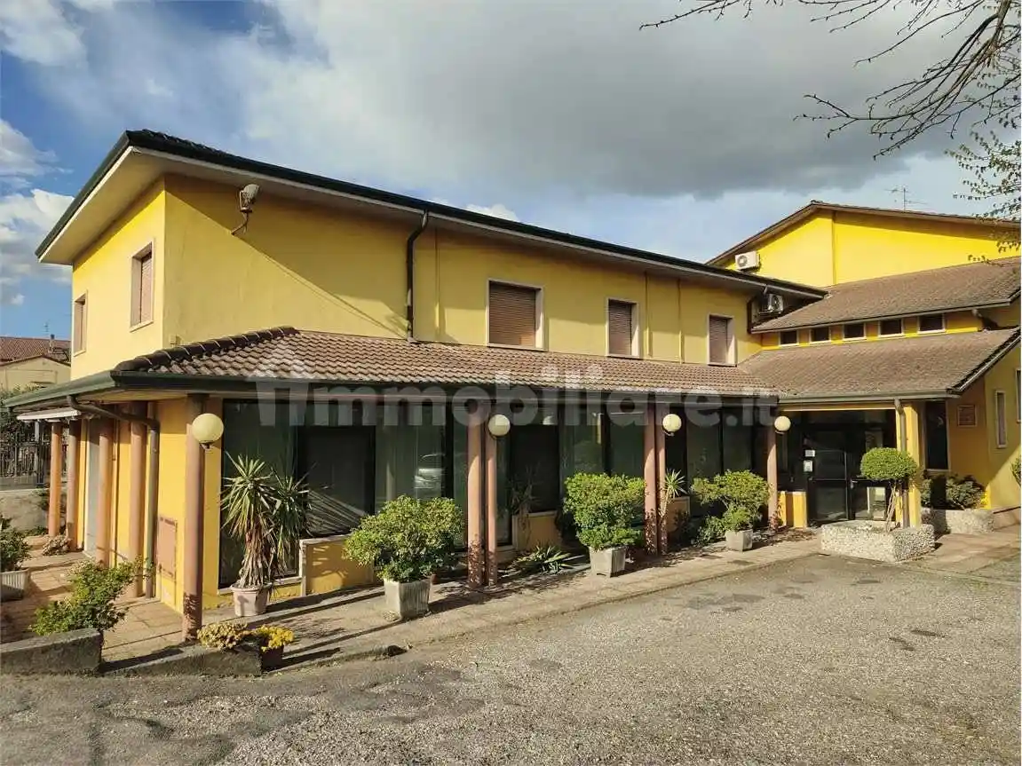 Palazzo - Edificio in vendita a Buttapietra