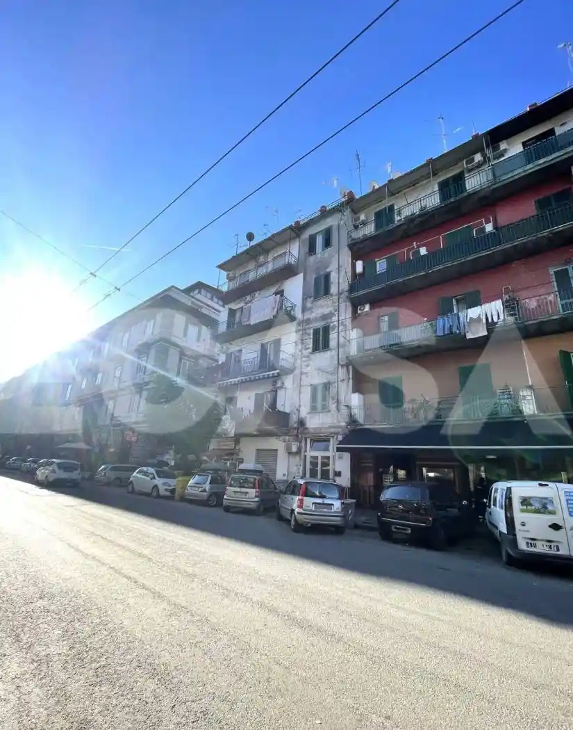 Appartamento in vendita a Napoli