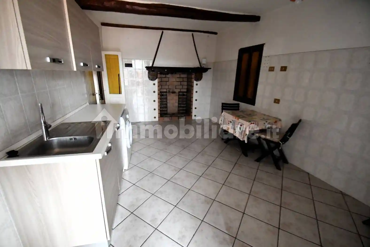 Appartamento in vendita a Tolfa