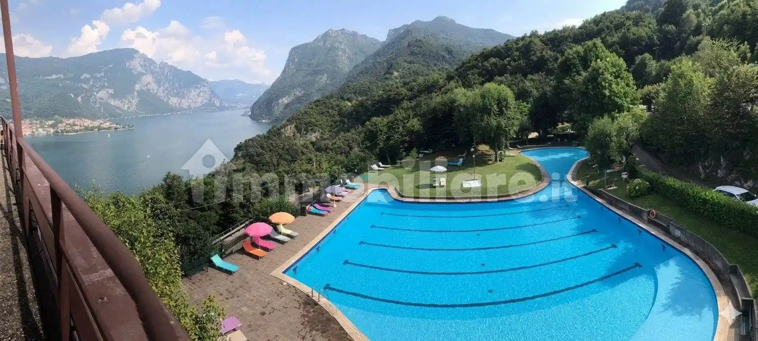 Appartamento in vendita a Valbrona