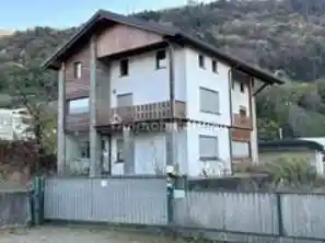 Villa in vendita a Cosio Valtellino