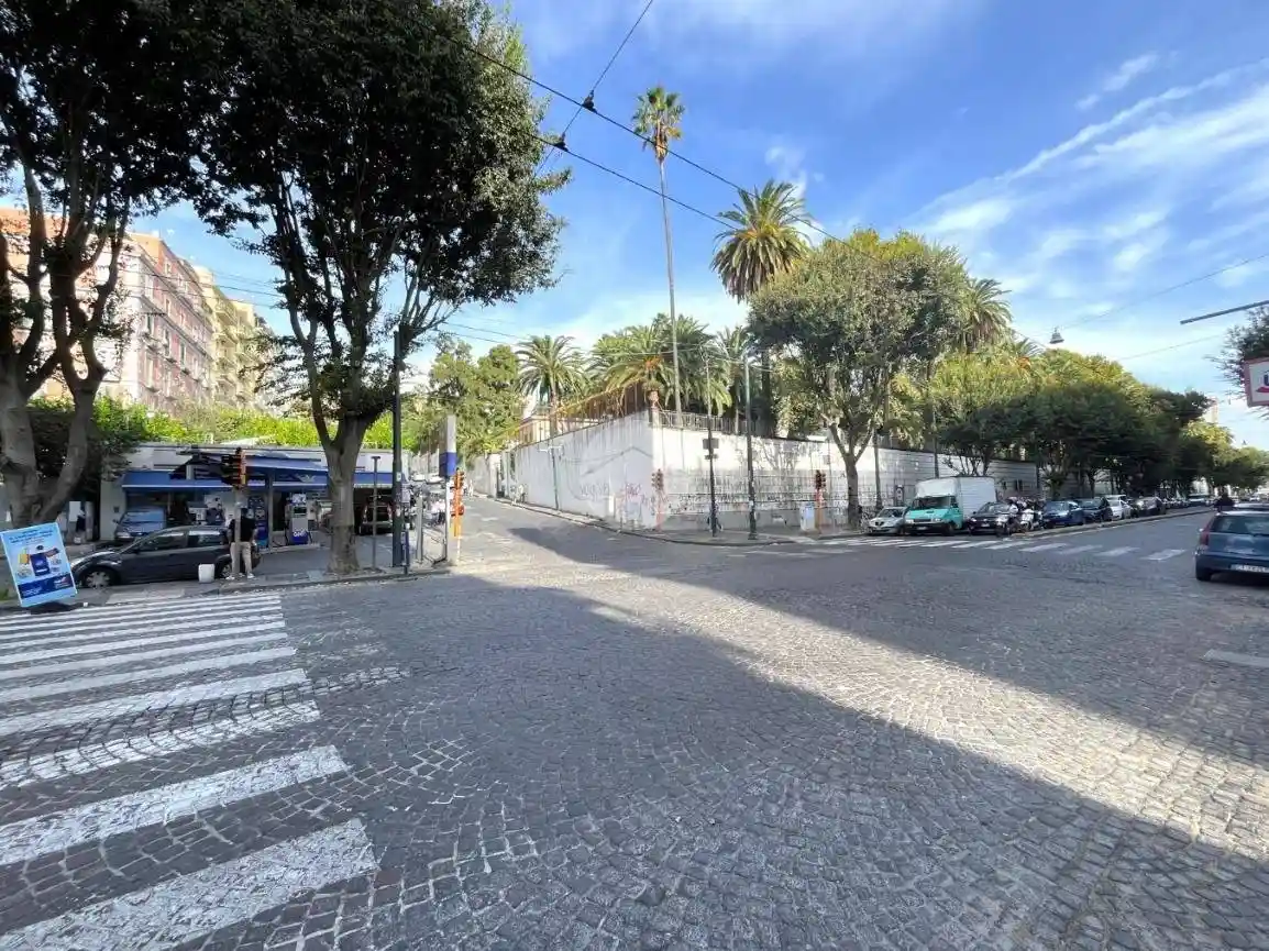 Appartamento in vendita a Napoli