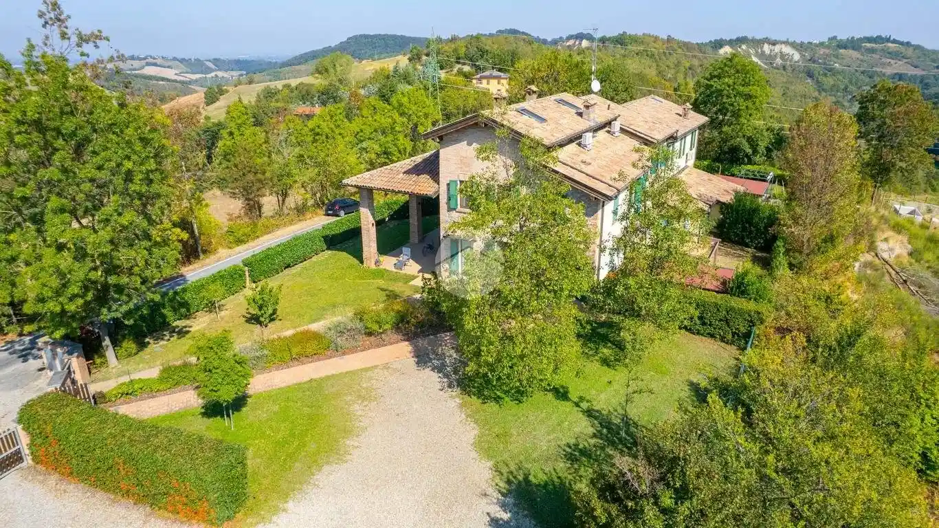 Rustico - Casale in vendita a Sala Baganza