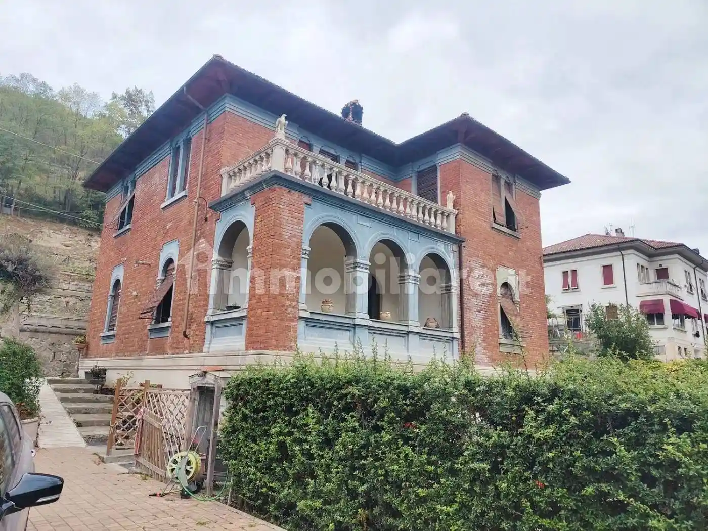 Villa in vendita a Cengio