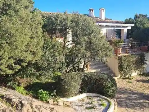 Villa in vendita a Arzachena