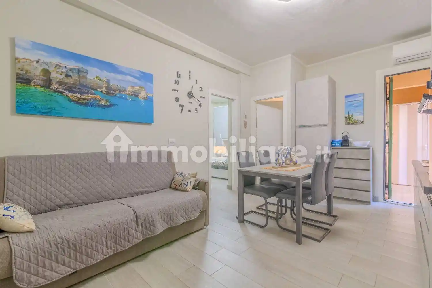 Appartamento in vendita a Ceriale