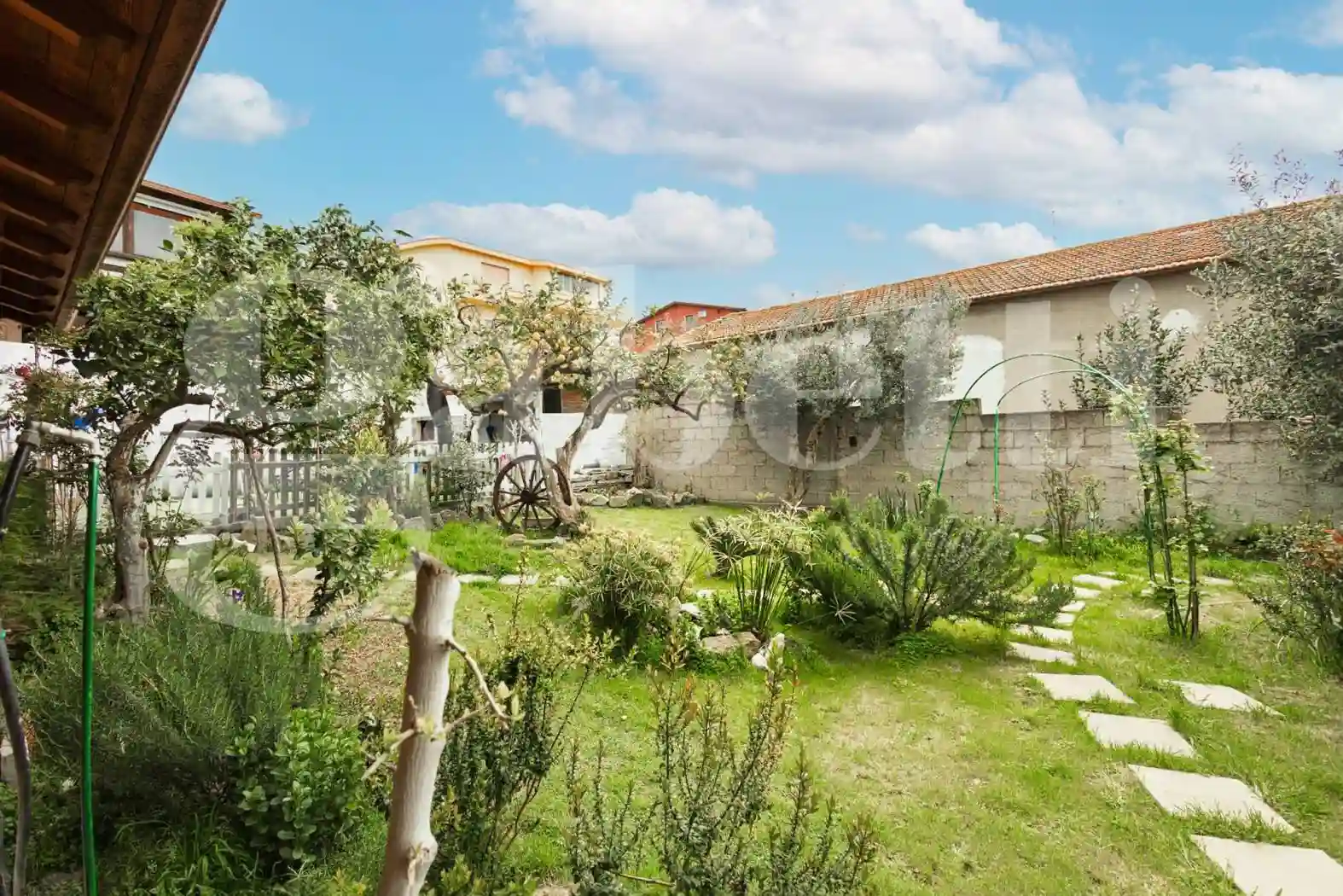 Villa - foto 2