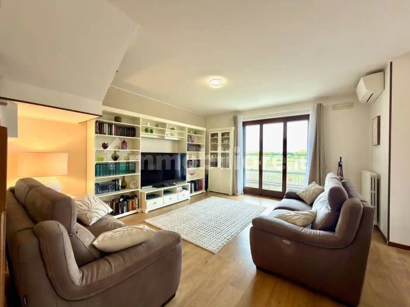 Villa in vendita a Pozzolengo