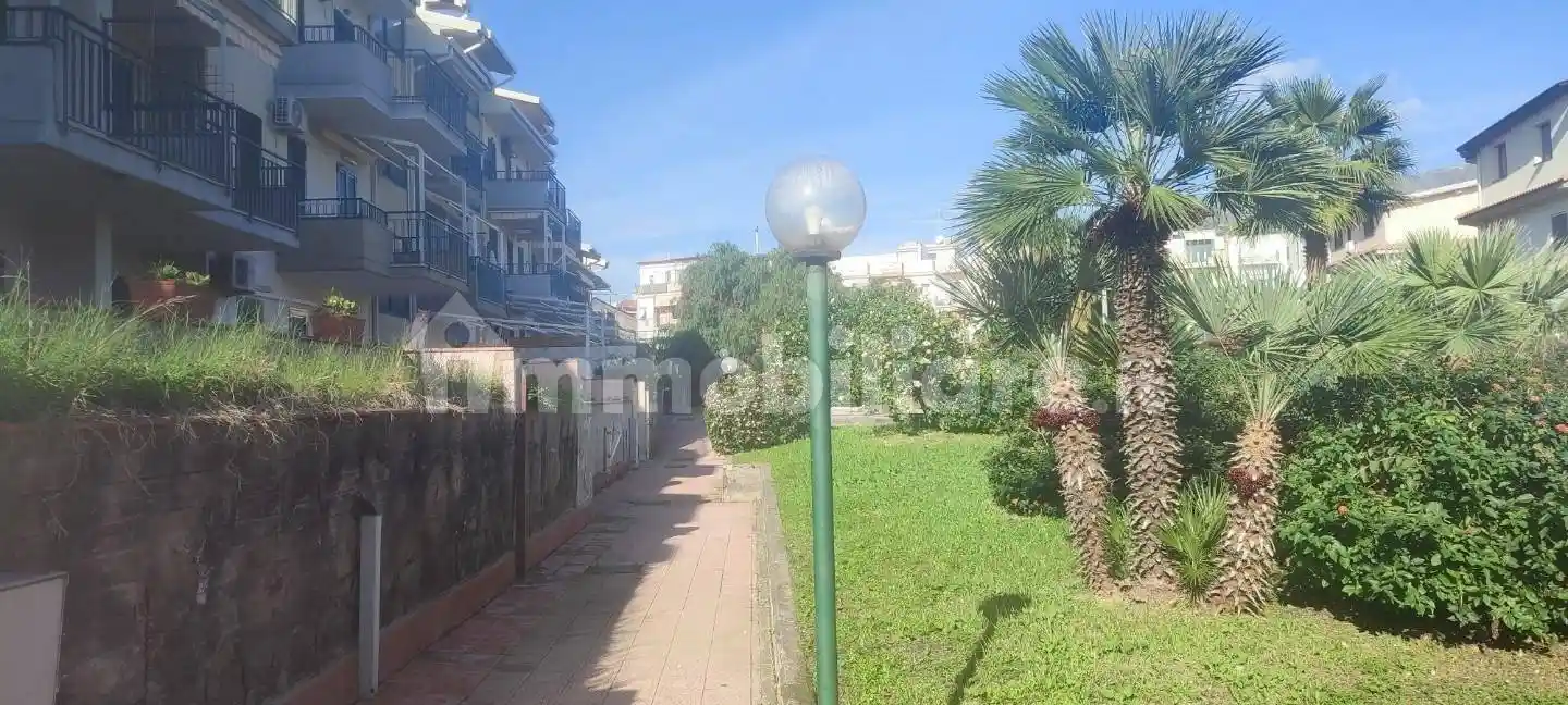 Appartamento in vendita a Giardini-Naxos