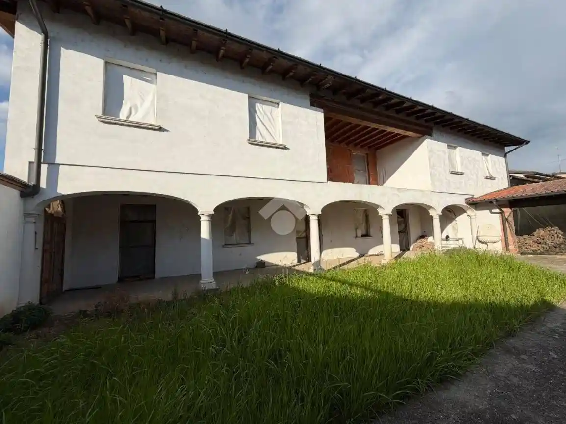 Rustico - Casale in vendita a Verolavecchia