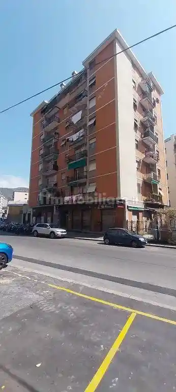 Appartamento in vendita a Genova