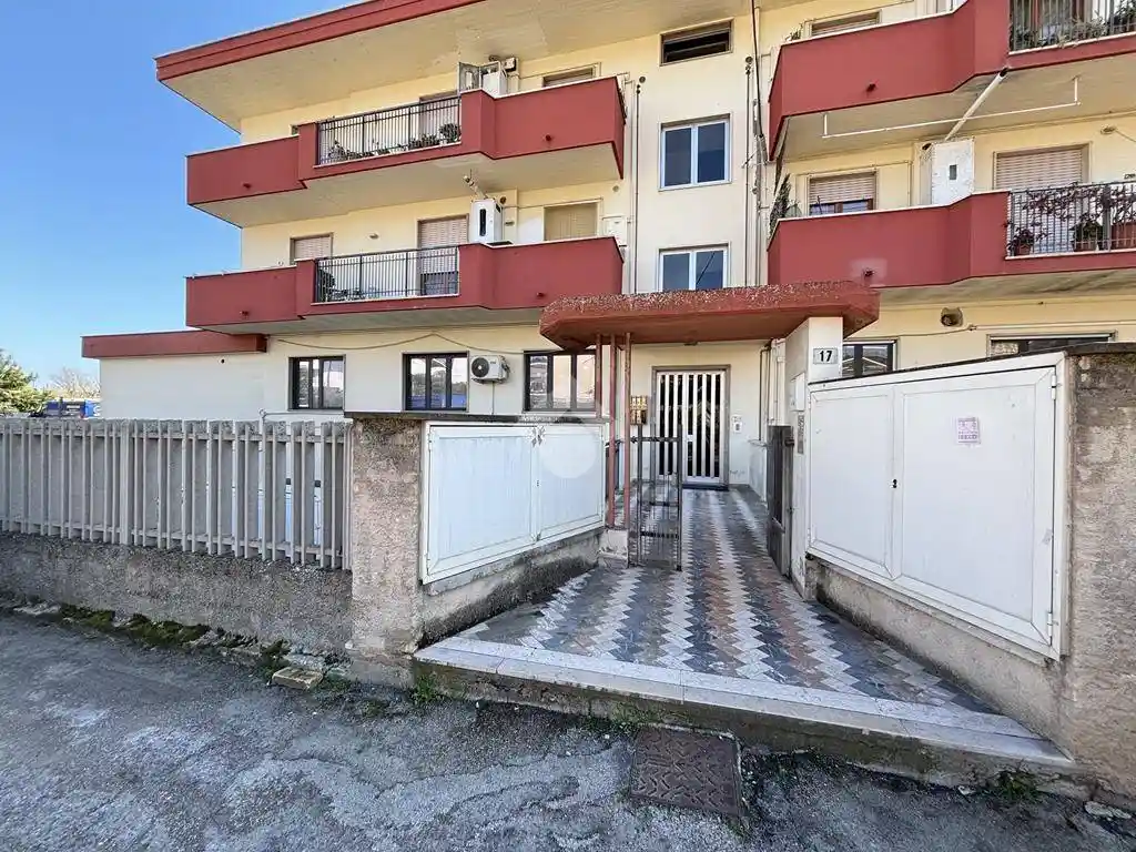 Appartamento in vendita a Pineto