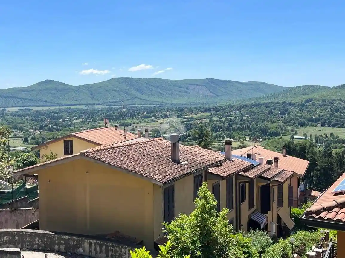 Villetta a schiera in vendita a Rocca Priora