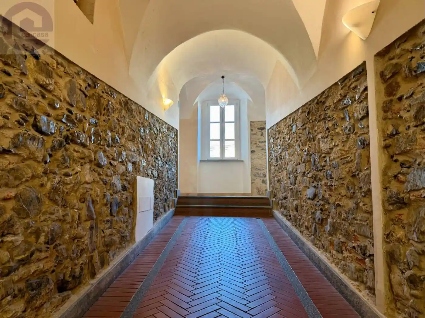 Appartamento in vendita a Imperia