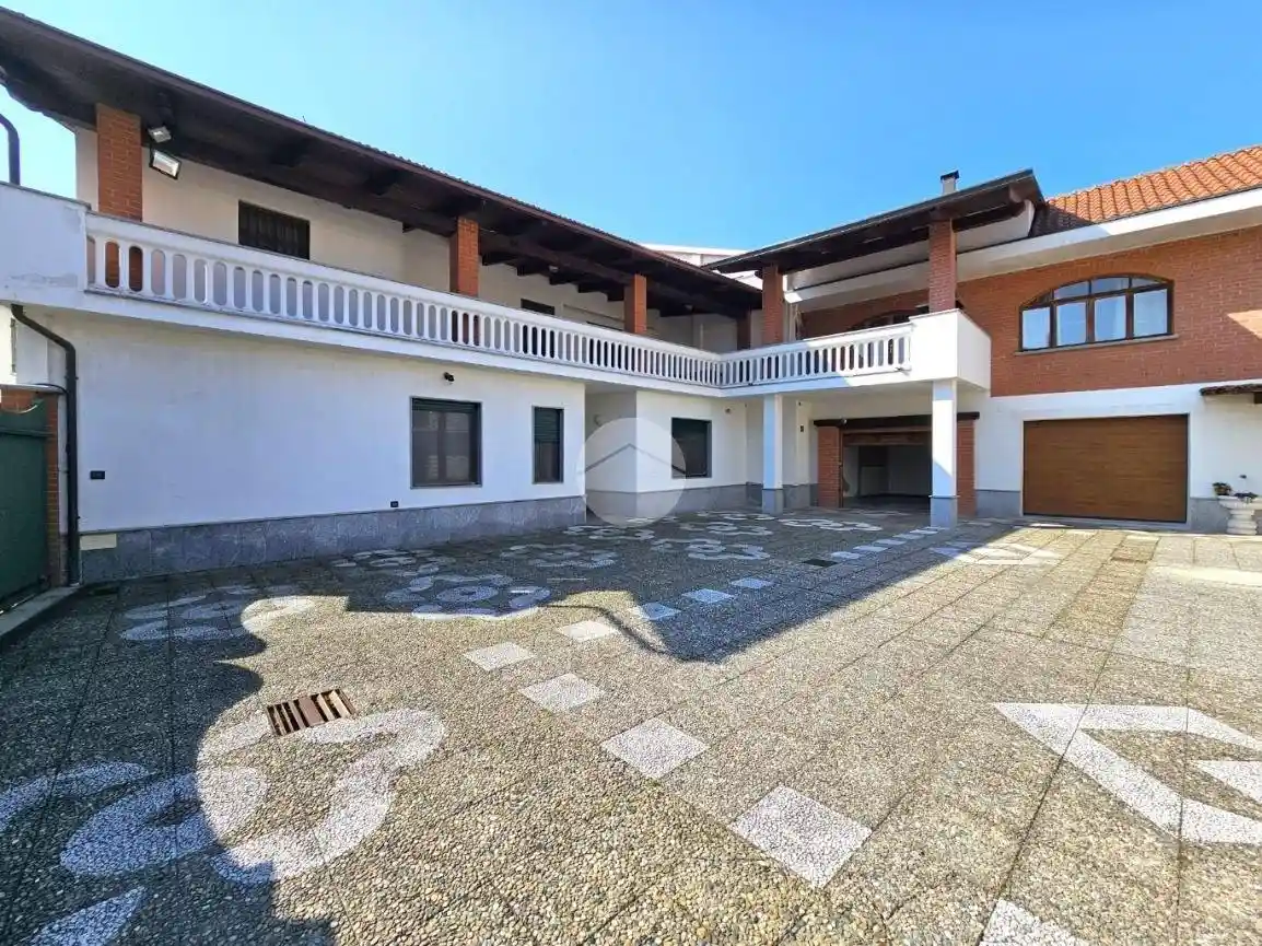 Casa indipendente in vendita a Villareggia