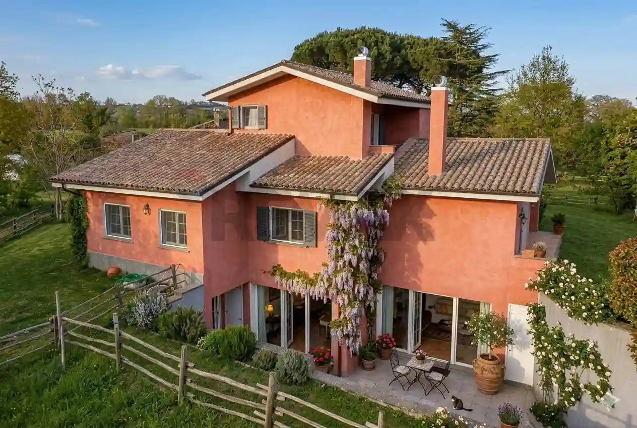 Villa - foto 2