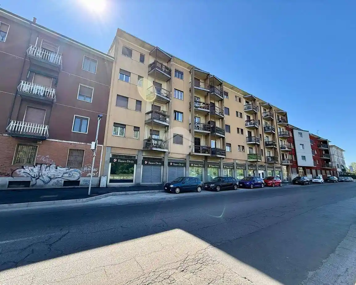 Appartamento in vendita a Corsico