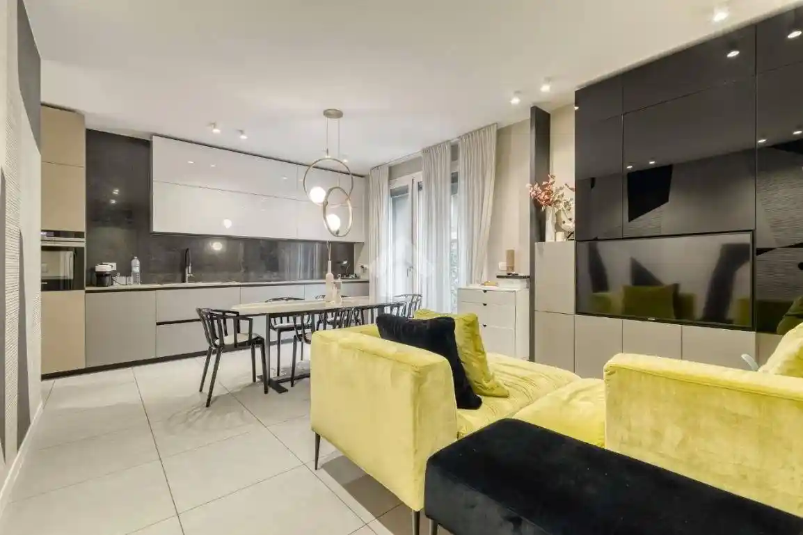 Appartamento in vendita a Bologna