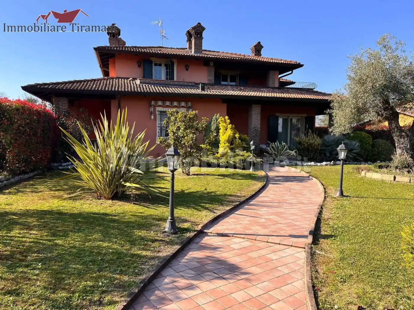 Villa in vendita a San Giorgio Piacentino