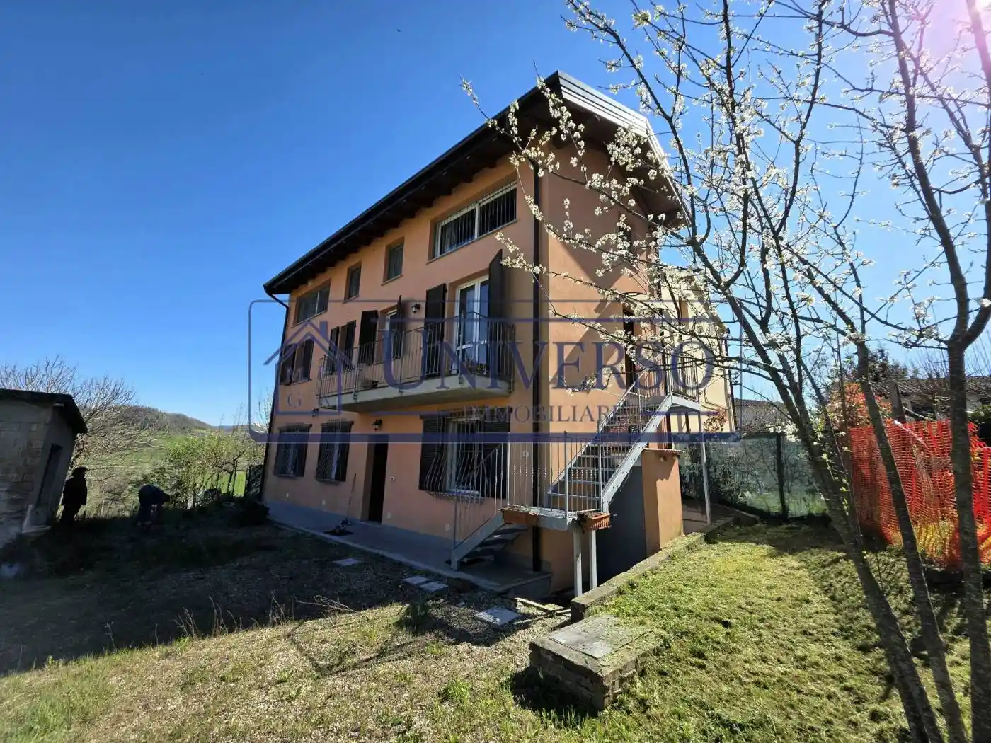 Villa in vendita a Rocca Susella