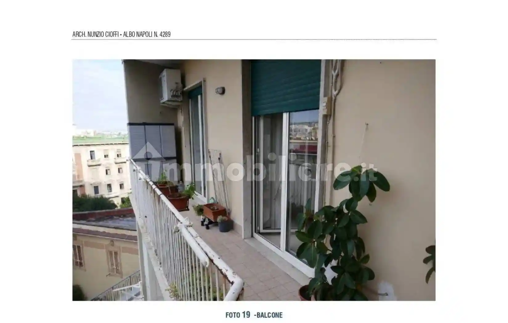 Appartamento in vendita a Napoli