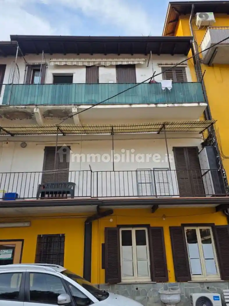 Appartamento in vendita a Verano Brianza