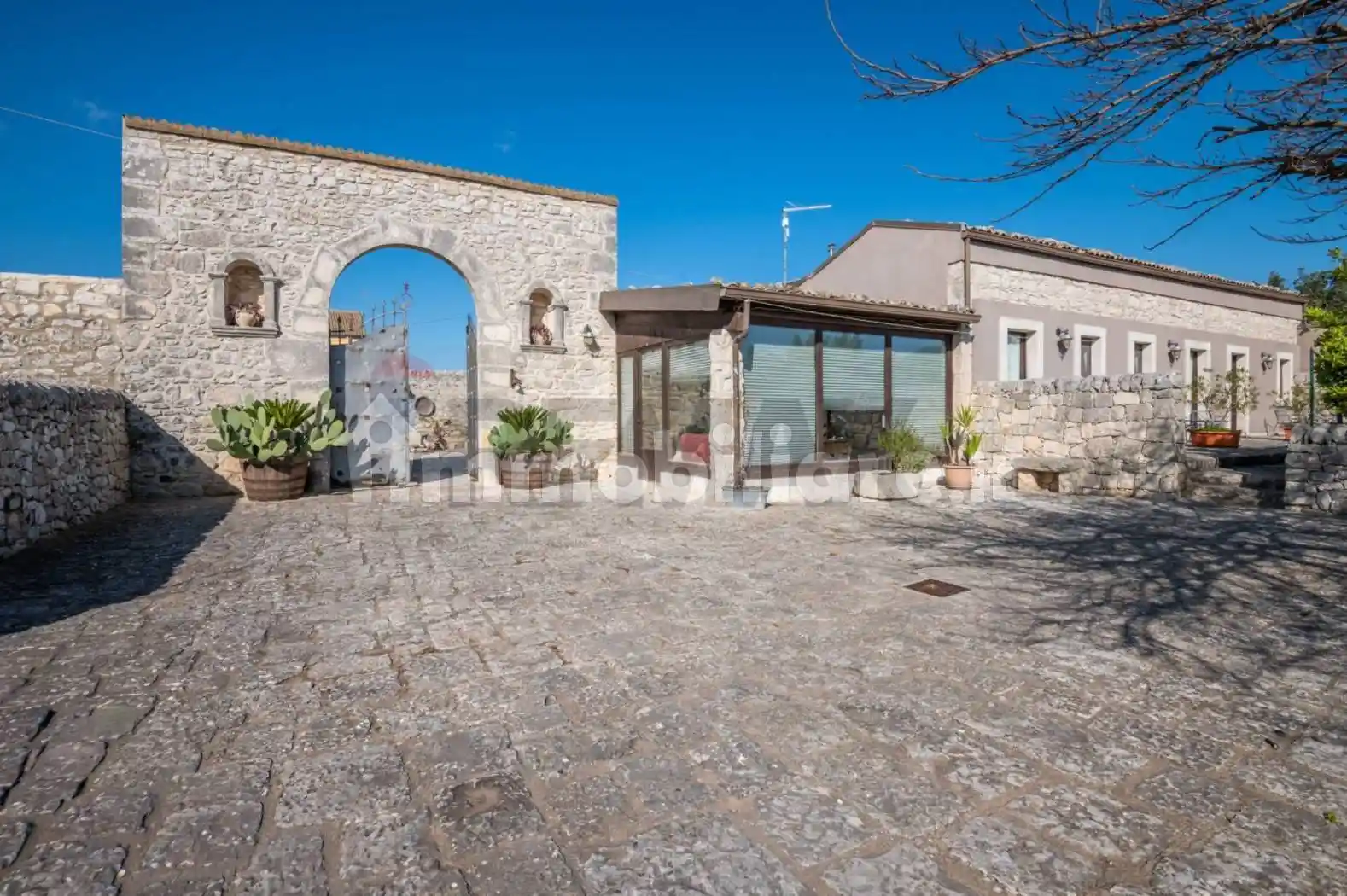 Rustico - Casale in vendita a Ragusa