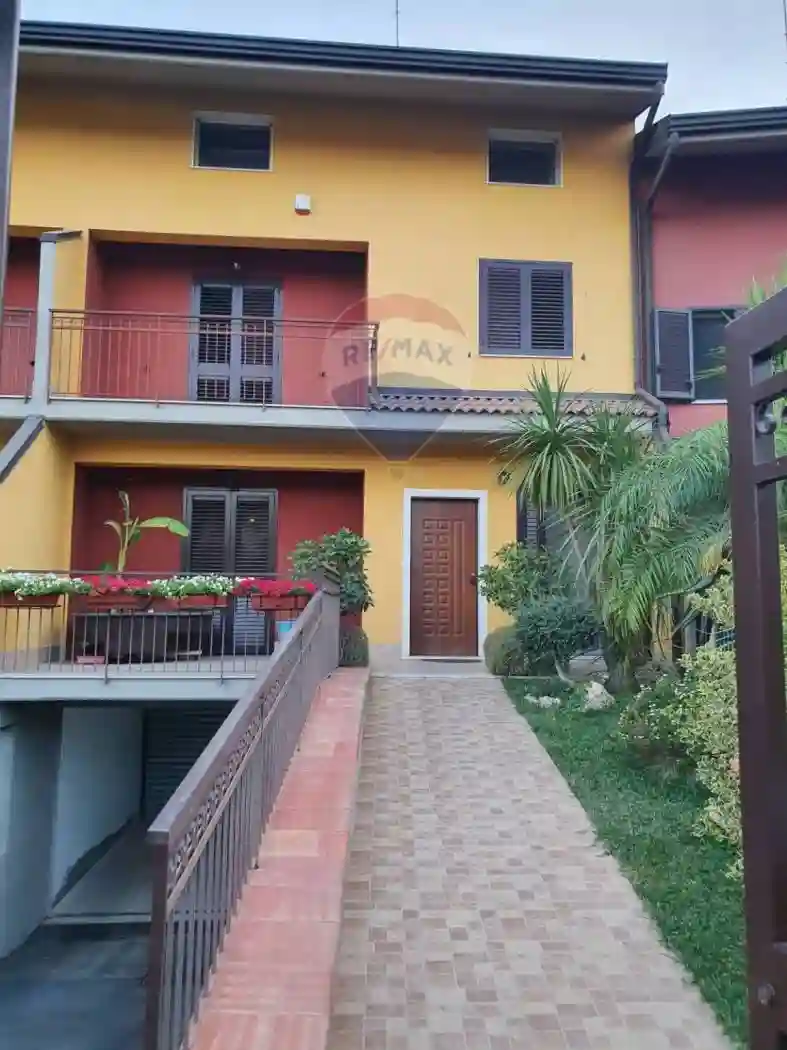 Villetta a schiera - foto 2