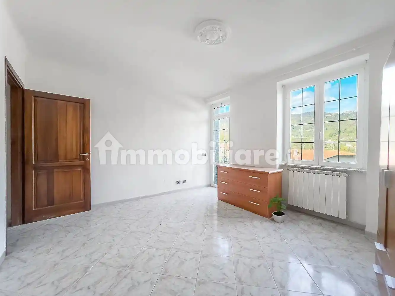 Appartamento in vendita a Follo