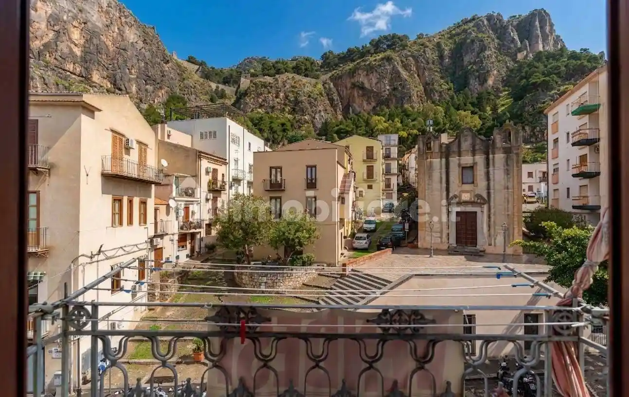 Appartamento in vendita a Cefalù
