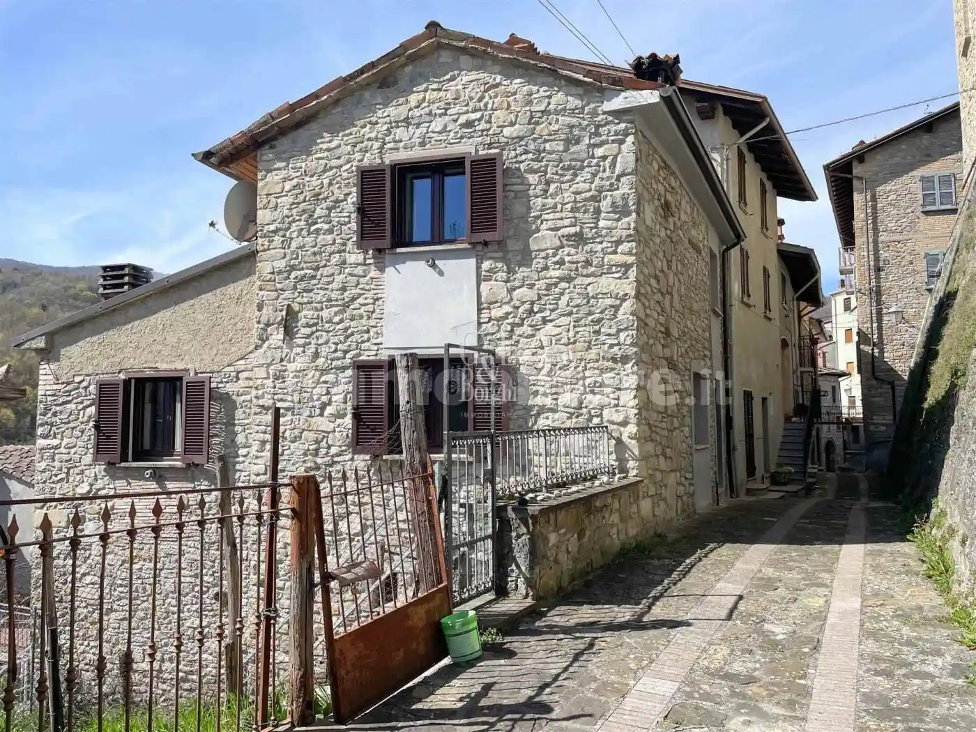 Casa indipendente in vendita a Romagnese