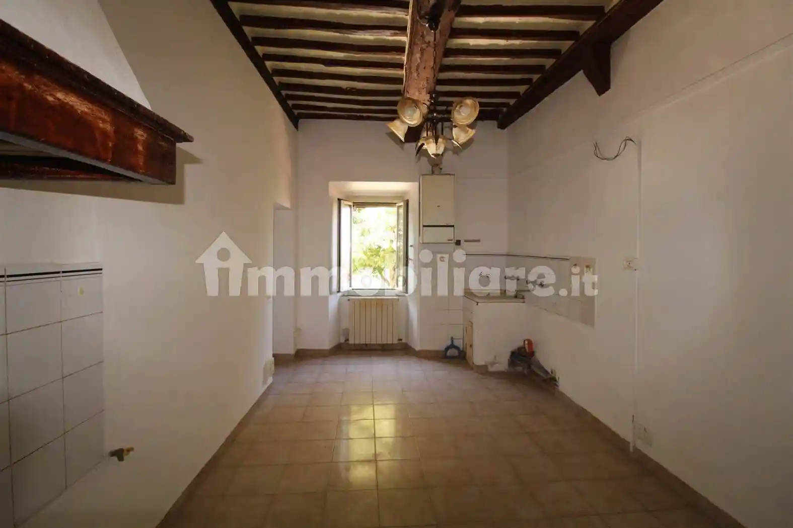 Appartamento in vendita a Monteroni d'Arbia