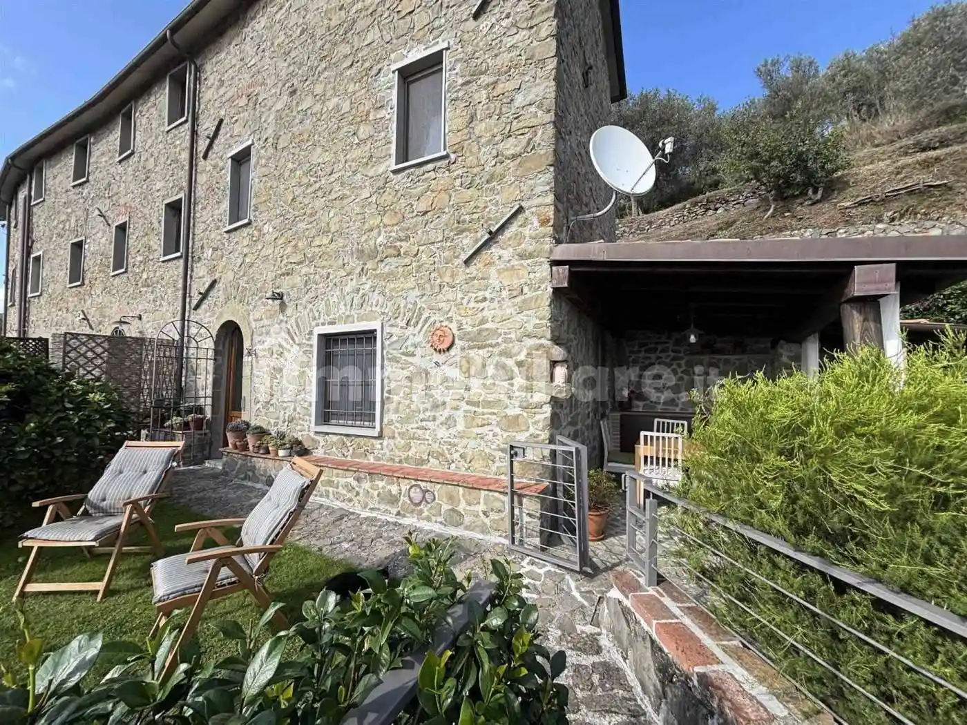 Casa indipendente in vendita a Fosdinovo