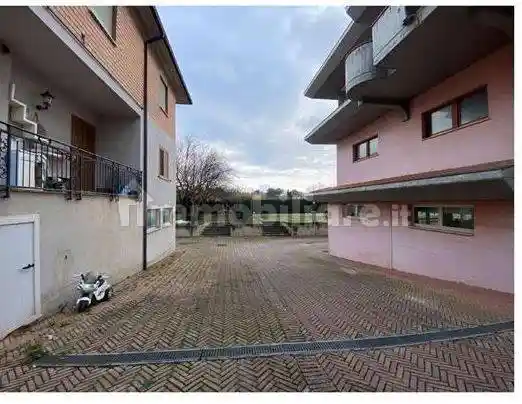 Appartamento in vendita a Maltignano