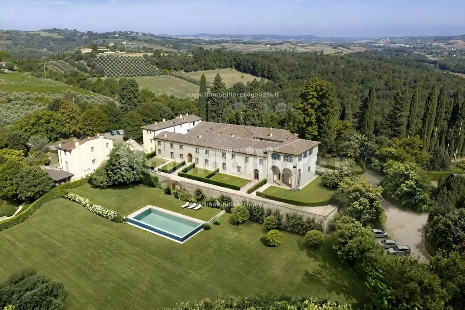 Casa indipendente in vendita a Gambassi Terme